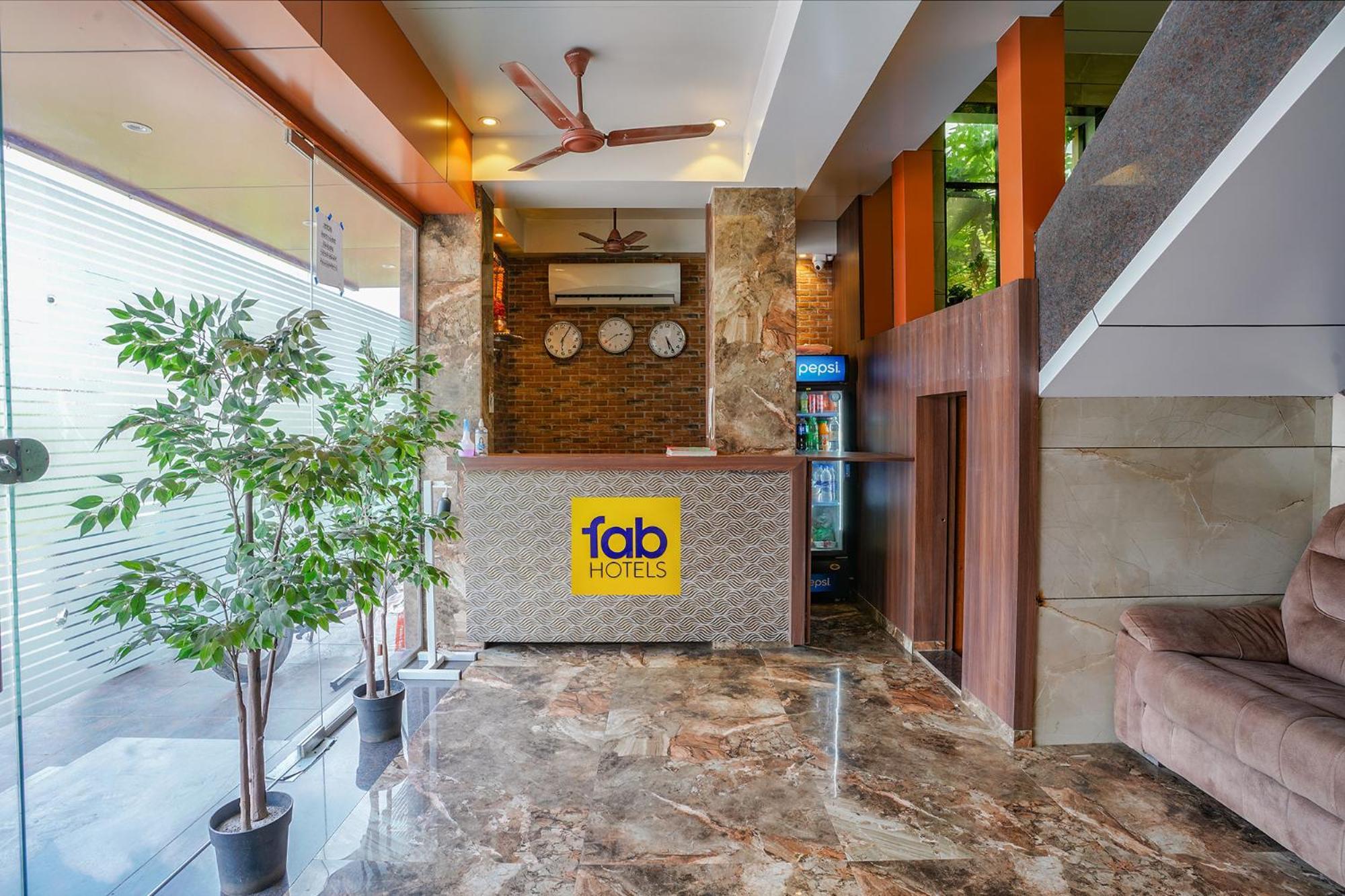 Fabexpress Super 7 Inn - Nr Rabale Station Navi Mumbai Bagian luar foto
