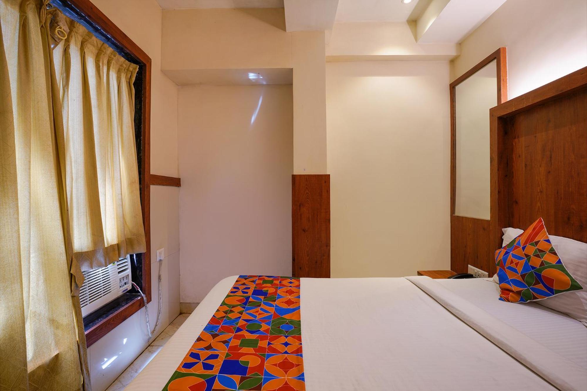 Fabexpress Super 7 Inn - Nr Rabale Station Navi Mumbai Bagian luar foto